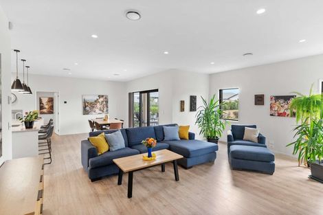 Photo of property in 11 Paradise Way, Amberley, 7410