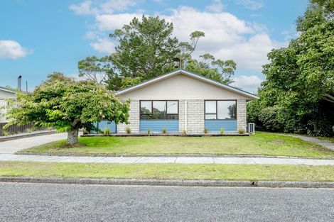 Photo of property in 182 Jollie Street, Hokitika, 7810