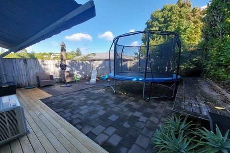 Photo of property in 1/59 Salamanca Road, Sunnynook, Auckland, 0620