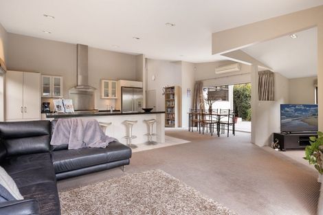 Photo of property in 2 Rochdale Close, Bethlehem, Tauranga, 3110