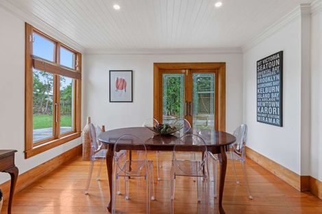 Photo of property in 92 Wood Street, Takaro, Palmerston North, 4410