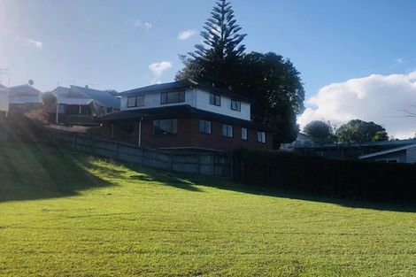 Photo of property in 2/25 Keldale Place, Forrest Hill, Auckland, 0620