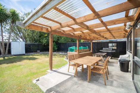 Photo of property in 46 Raglan Avenue, Cloverlea, Palmerston North, 4412