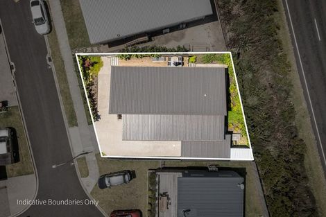 Photo of property in 15 Sandy Place, Waihi Beach, 3611