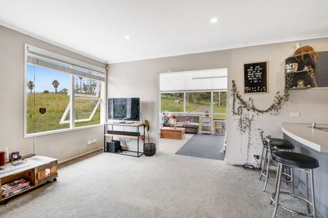 Photo of property in 411 Pine Valley Road, Dairy Flat, Silverdale, 0992