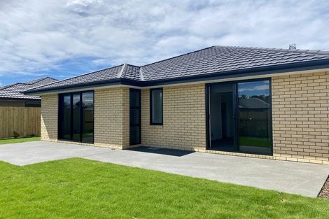 Photo of property in 8 Saddlers Lane, Yaldhurst, Christchurch, 8042