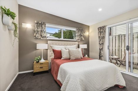 Photo of property in 16a Lincoln Avenue, Tawa, Wellington, 5028