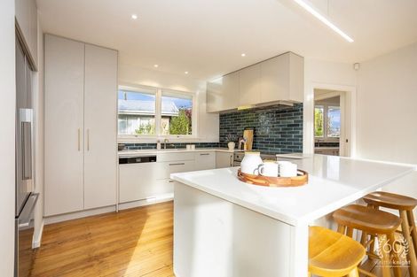 Photo of property in 14 Yeovil Place, St Albans, Christchurch, 8052