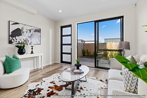 Photo of property in 7/86 Fred Taylor Drive, Westgate, Auckland, 0814