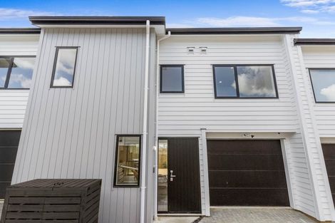 Photo of property in 7b Kotahi Road, Mount Wellington, Auckland, 1062