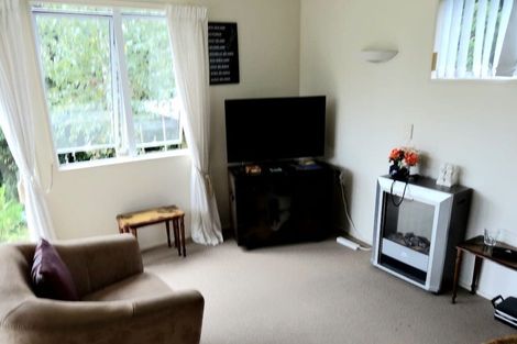 Photo of property in 2/49 Sale Street, Cockle Bay, Auckland, 2014