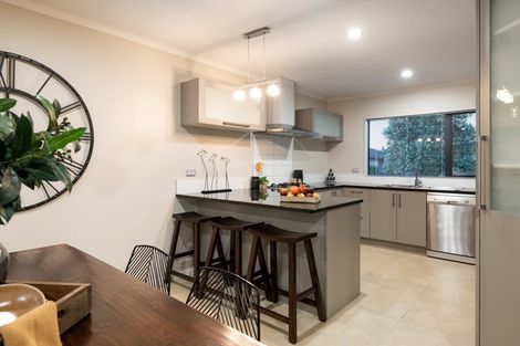 Photo of property in 14 Tarn Close, Pyes Pa, Tauranga, 3112