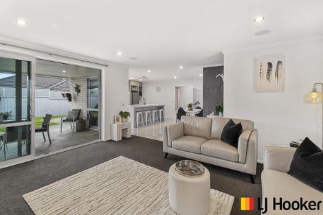 Photo of property in 88 Helenslee Road, Pokeno, 2402