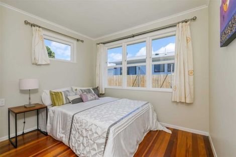 Photo of property in 34 Harrington Road, Henderson, Auckland, 0610