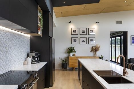 Photo of property in 37 Aerodrome Road, Burleigh, Blenheim, 7272