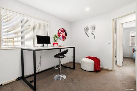 Photo of property in 30 Castellina Drive, Karaka, Papakura, 2113