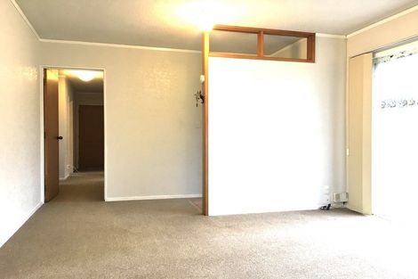 Photo of property in 2/39 Alfriston Road, Manurewa East, Auckland, 2102