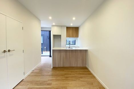 Photo of property in 5/109 Taikata Road, Te Atatu Peninsula, Auckland, 0610