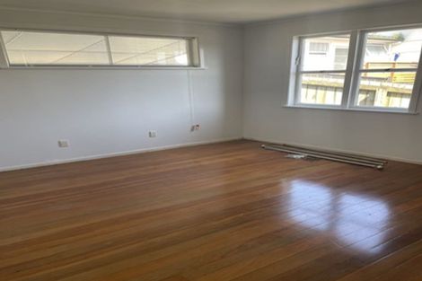 Photo of property in 73 Manuka Road, Bayview, Auckland, 0629