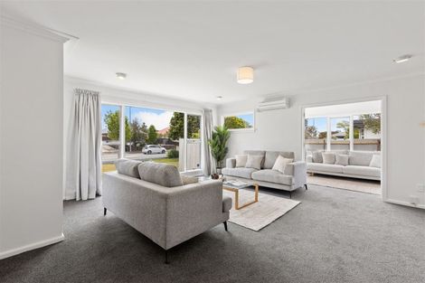 Photo of property in 304 Wainoni Road, Avondale, Christchurch, 8061