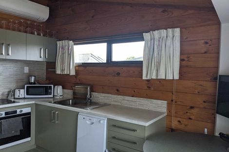 Photo of property in 94 Glen Lynne Avenue, Queenwood, Hamilton, 3210