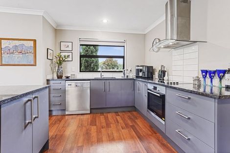 Photo of property in 49 Oakwood Drive, Rangiora, 7400