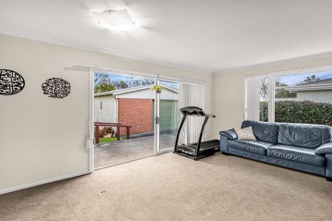 Photo of property in 11 Mottram Street, Redwood, Christchurch, 8051