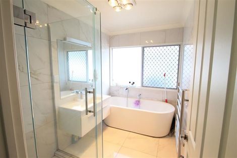 Photo of property in 23 Domett Avenue, Epsom, Auckland, 1023