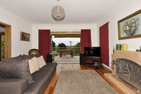 Photo of property in 8 Seaside Avenue, Waterview, Auckland, 1026