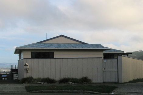 Photo of property in 10 Tarras Grove, Kelson, Lower Hutt, 5010