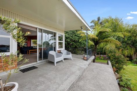 Photo of property in 329 Devon Street West, New Plymouth, 4310