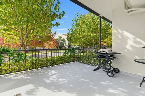 Photo of property in 2/124 Stancombe Road, Flat Bush, Auckland, 2016