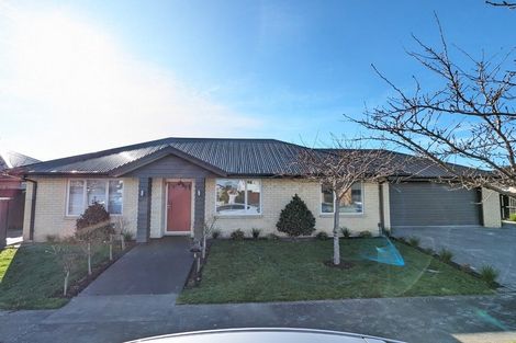 Photo of property in 6 Somerville Crescent, Aidanfield, Christchurch, 8025