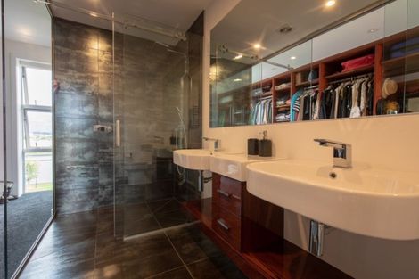 Photo of property in 27 Ridgecrest, Wanaka, 9305