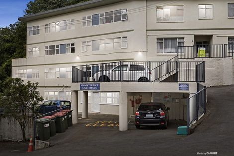 Photo of property in Parkland Flats, 6/51 Adams Terrace, Kelburn, Wellington, 6021