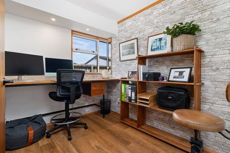 Photo of property in 10 Addison Place, Halswell, Christchurch, 8025