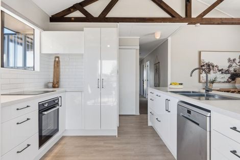 Photo of property in 284 Dickson Road, Papamoa Beach, Papamoa, 3118