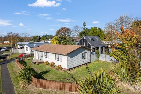Photo of property in 2 Birch Place, Aramoho, Whanganui, 4500