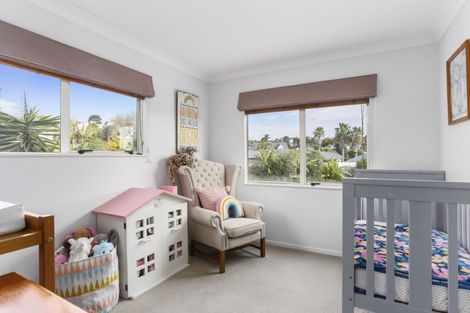 Photo of property in 53 Jelas Road, Red Beach, 0932