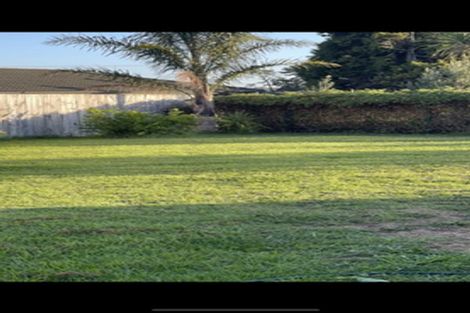 Photo of property in 589d Great South Road, Rosehill, Papakura, 2113