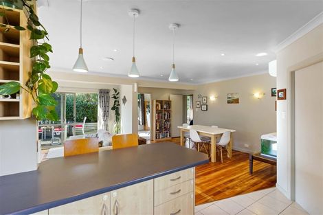 Photo of property in 108 Alexander Road, Raumati Beach, Paraparaumu, 5032