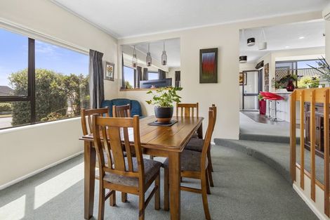 Photo of property in 51 James Cook Drive, Whitby, Porirua, 5024