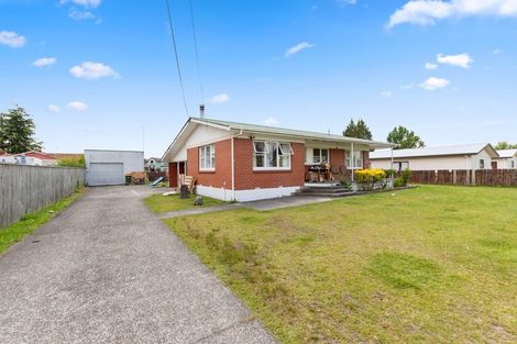 Photo of property in 4 Tarewa Place, Rotorua, 3010