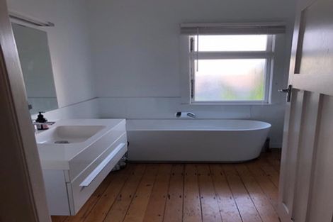 Photo of property in 5 Abbotts Way, Remuera, Auckland, 1050