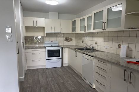 Photo of property in 23/34 Waiwera Place, Waiwera, Orewa, 0994