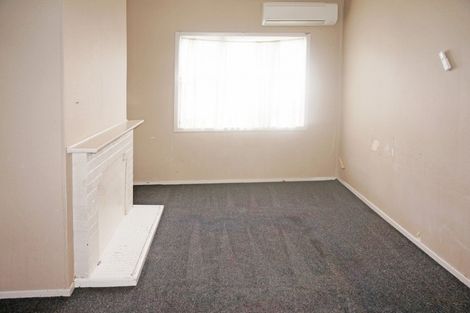 Photo of property in 233 Princes Street, Strathern, Invercargill, 9812