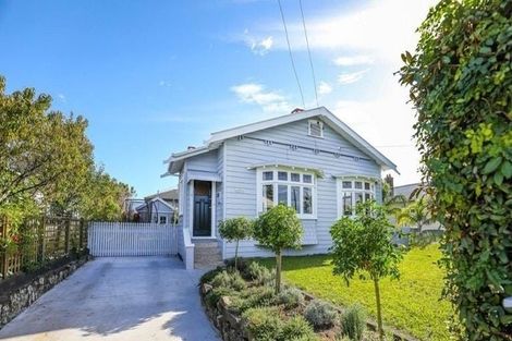 Photo of property in 6 Powell Street, Avondale, Auckland, 1026
