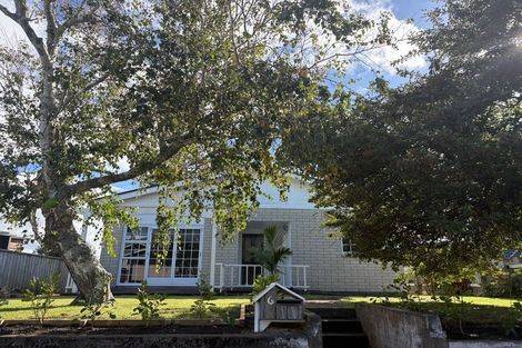 Photo of property in 6 Henui Street, Strandon, New Plymouth, 4312