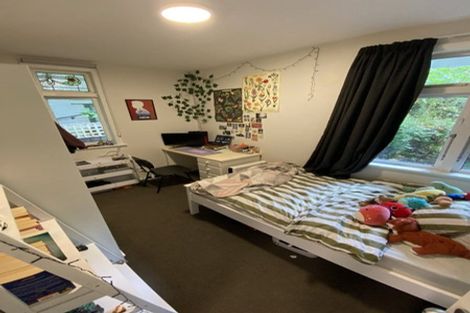 Photo of property in 4a Easdale Street, Kelburn, Wellington, 6012