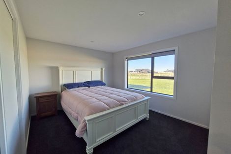 Photo of property in 159 Silver Peaks Drive, West Melton, 7618